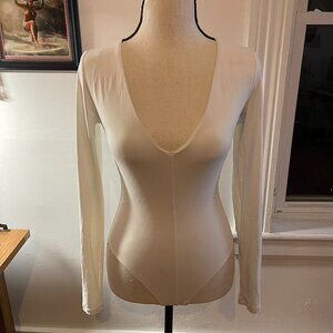 Aritzia Babaton Bodysuit White (XS)
